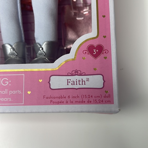 New Lori by Our Generation Faith 6 in Doll With Fall Weather Accessories - Picture 4 of 14